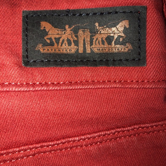 SOLD Levis women’s mid rise skinny rust color 8M - Picture 14 of 15